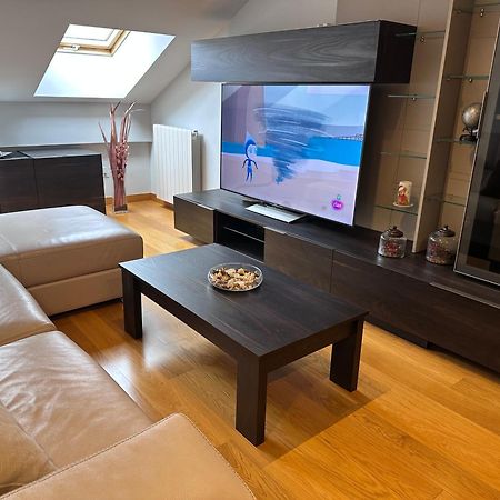 Apartamento Gran Via - Parking Gratis Salamanca Buitenkant foto