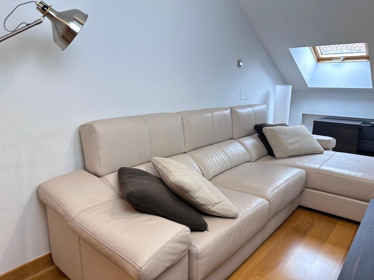 Apartamento Gran Via - Parking Gratis Salamanca Buitenkant foto