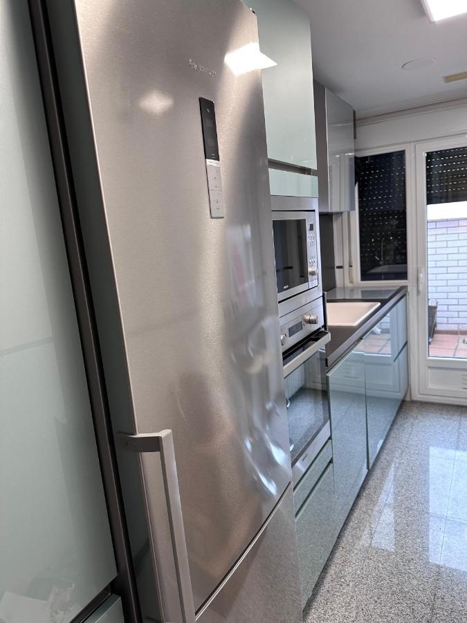 Apartamento Gran Via - Parking Gratis Salamanca Buitenkant foto