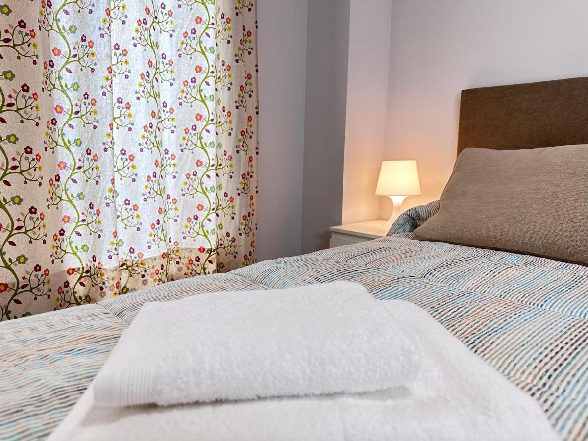 Apartamento Gran Via - Parking Gratis Salamanca Buitenkant foto