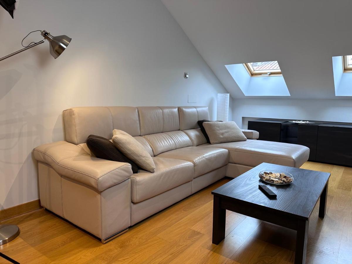 Apartamento Gran Via - Parking Gratis Salamanca Buitenkant foto